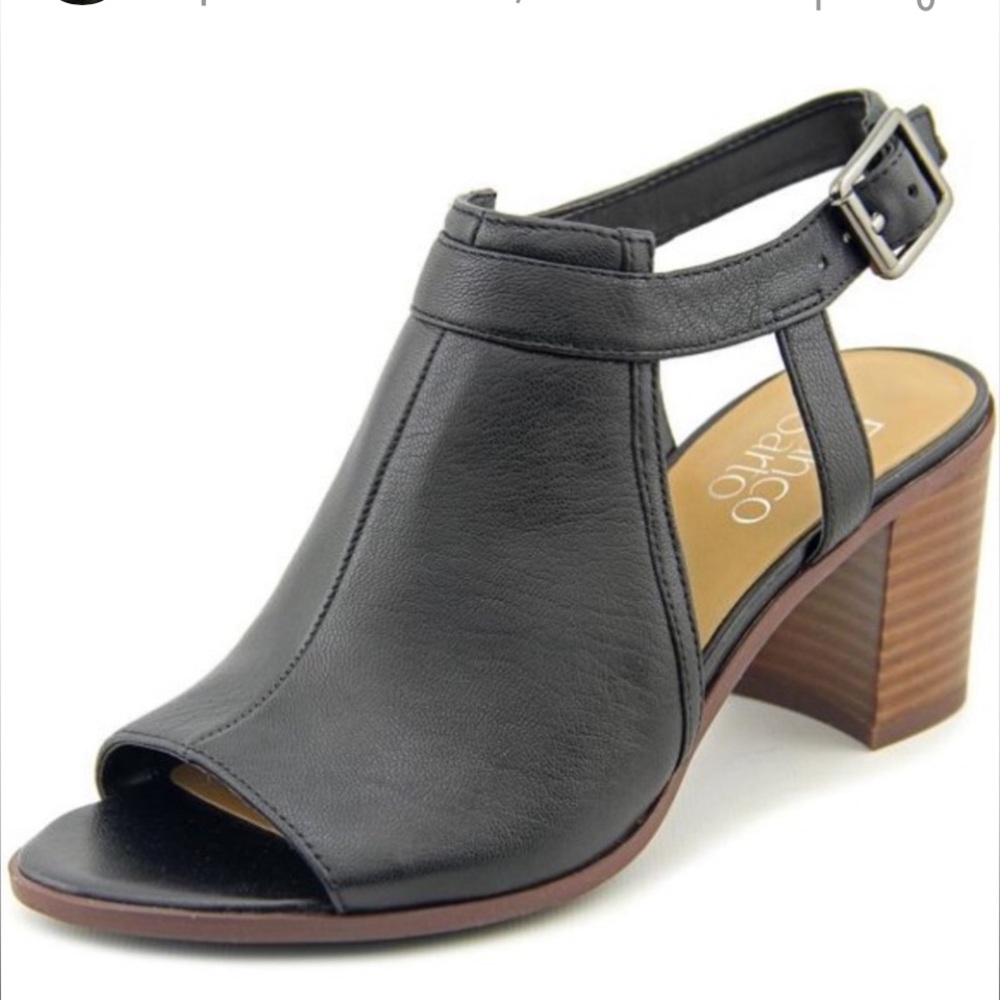Open-Toe Black Leather Block Heel Sandal